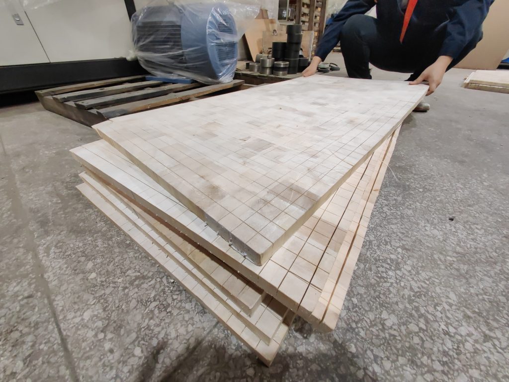 light wood slotting