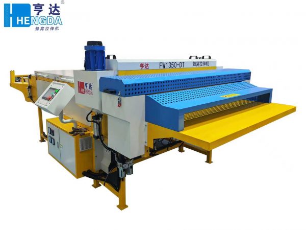 Honeycomb Paper Stretching & Cutting Machine Honeycomb Paper Stretching & Cutting Machine